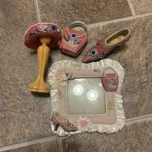 K’s Collection Western Cowgirl Art Deco LOT 4pcs Heel, Hat, Purse, Picture Frame